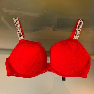 Victoria’s Secret Bombshell Red Bra NWOT